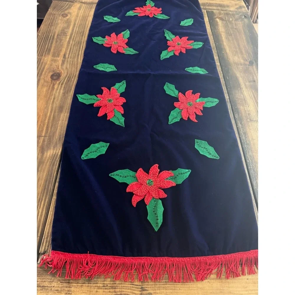 Vtg‎ Handmade Velvet Table Runner Christmas Poinsettia Beaded Purple 53